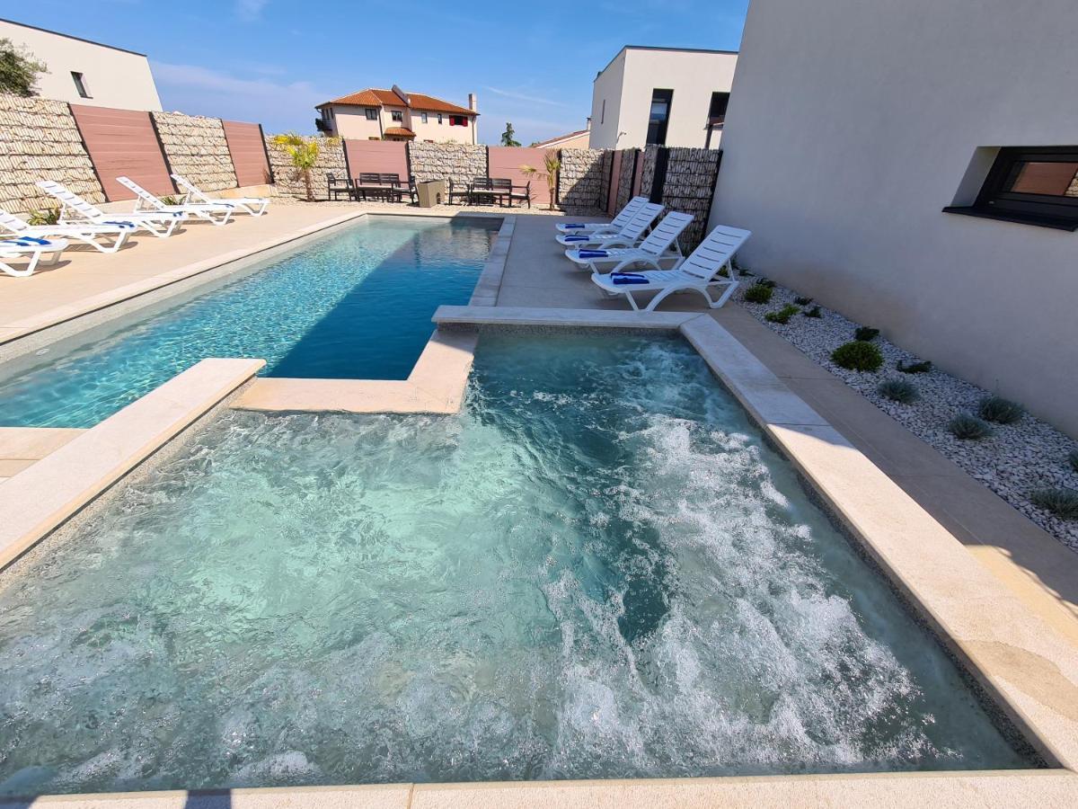 Pinna Residence - Vanga بولا المظهر الخارجي الصورة