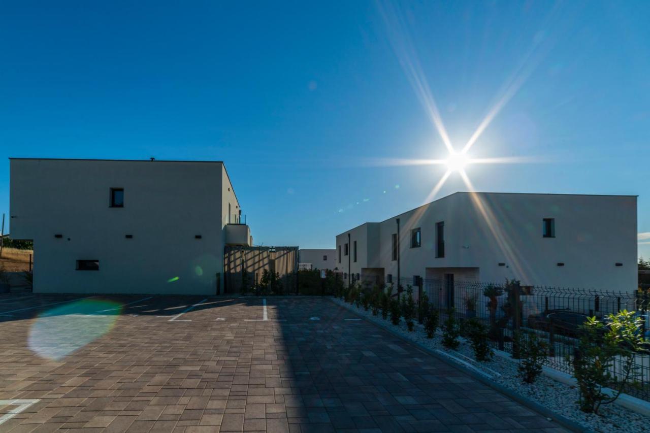 Pinna Residence - Vanga بولا المظهر الخارجي الصورة