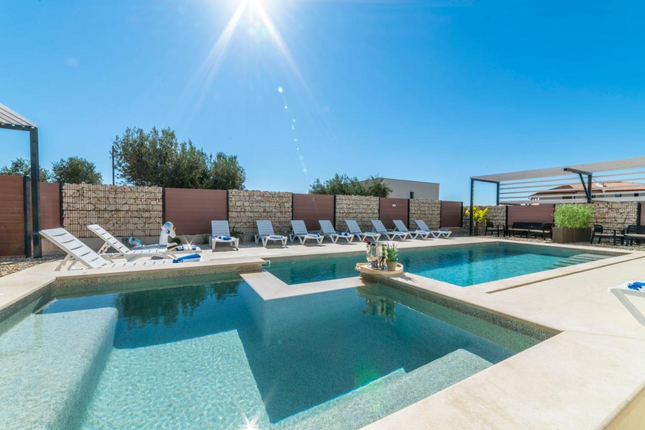 Pinna Residence - Vanga بولا المظهر الخارجي الصورة